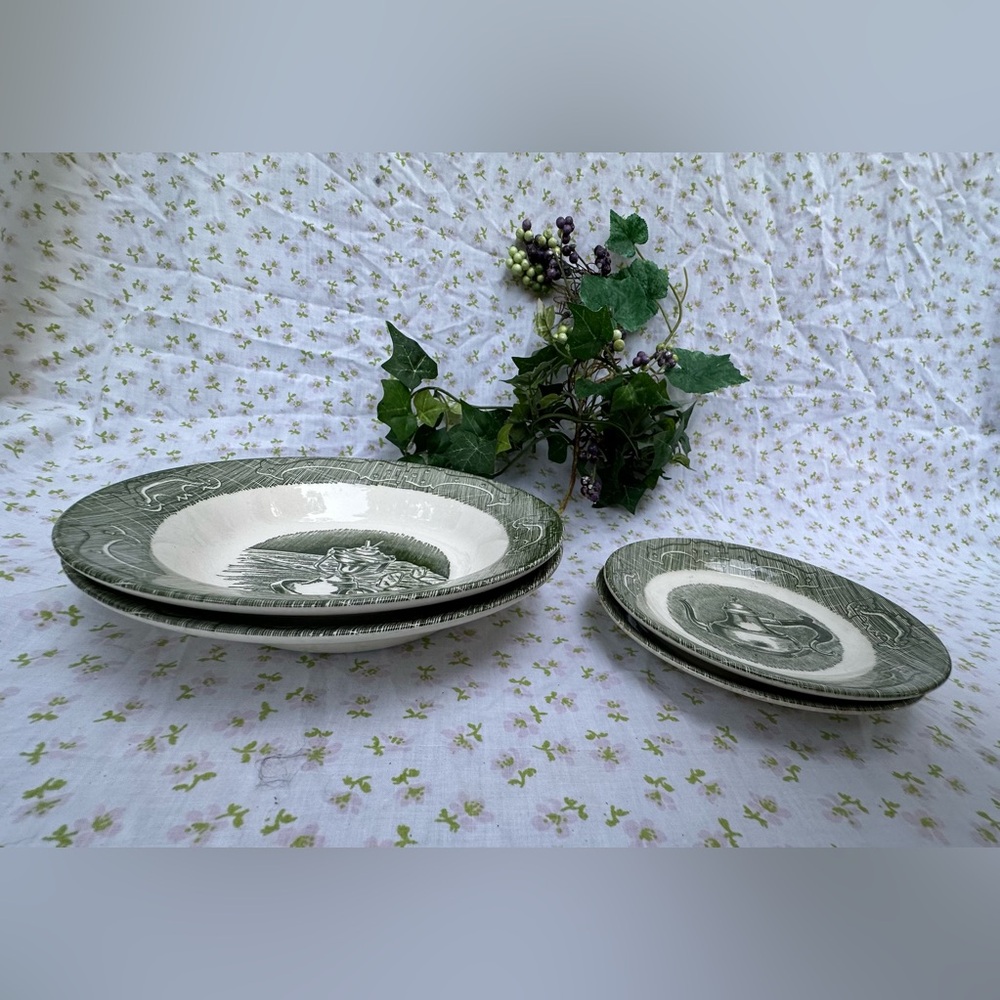 Old Curiosity Shop Dishes (4) - Picture 6 of 11